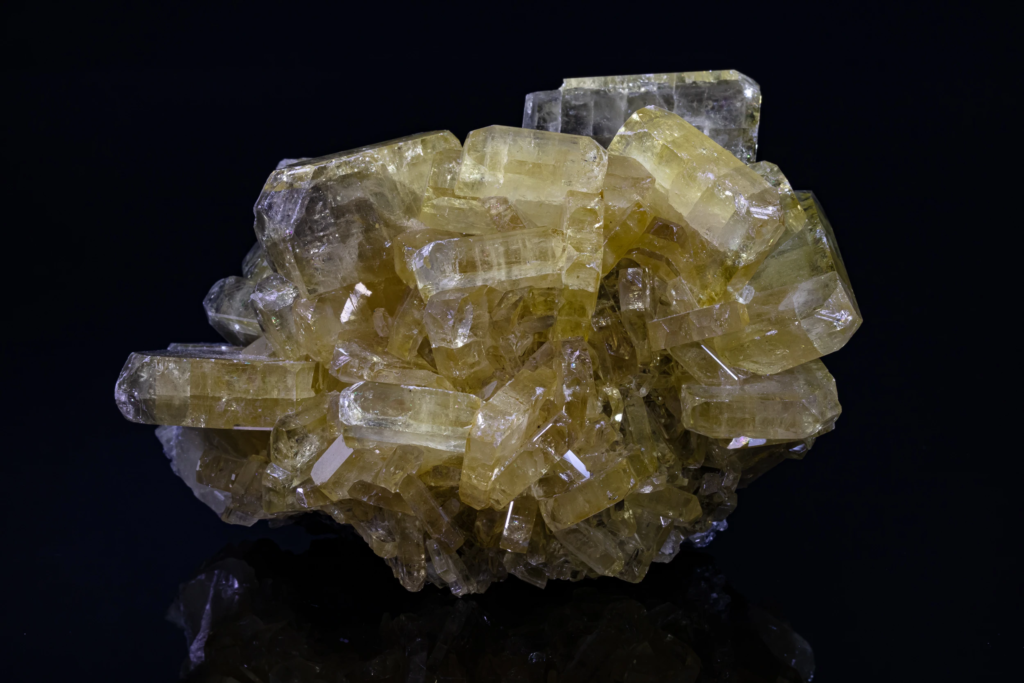 Close-up of a honey yellow barite crystal cluster from the USA.