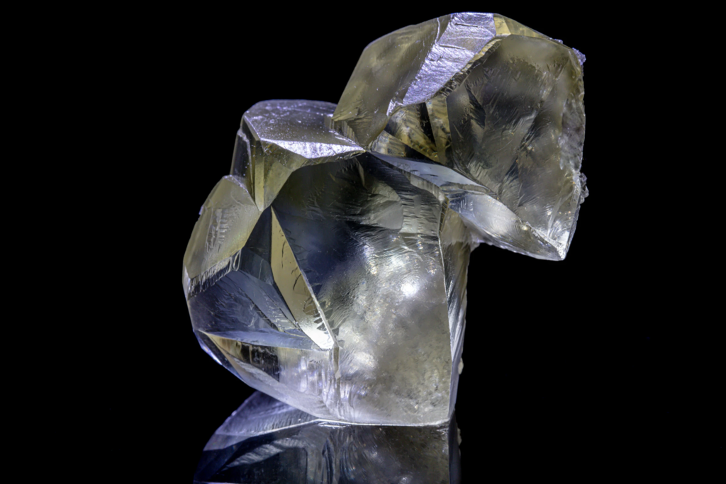 Calcite (twinned)
