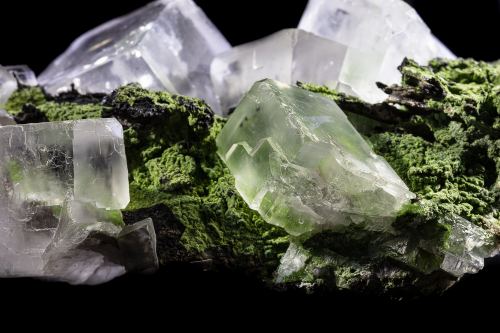 Calcite (“Phantom” Crystals) on Mottramite