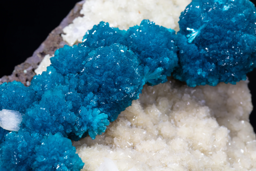 Cavansite on Stilbite