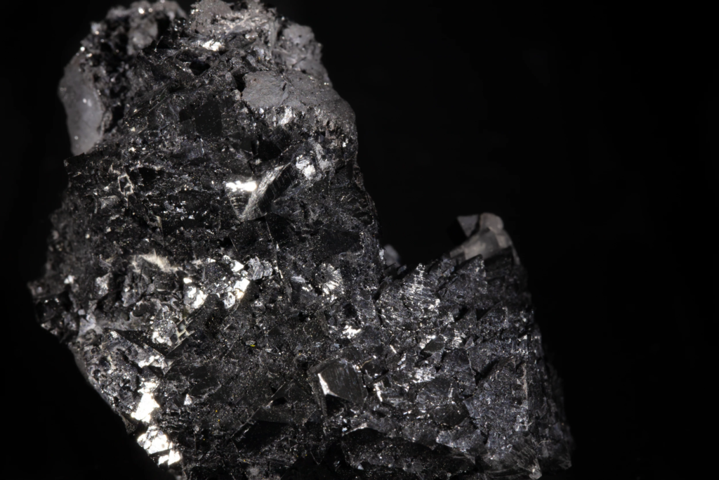 Hausmannite on Manganite & Calcite
