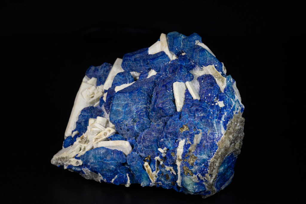 Sodalite & Nepheline