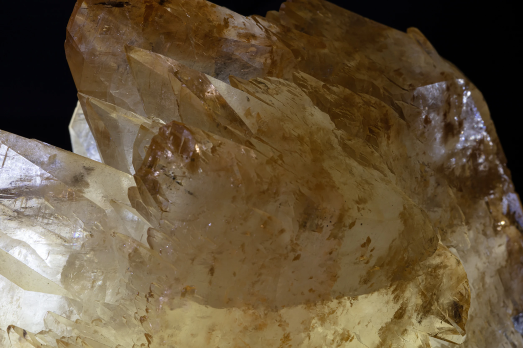 Sphalerite on Calcite