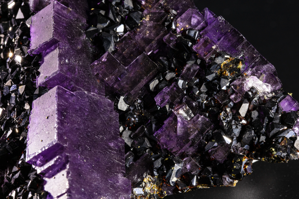 Sphalerite on Fluorite