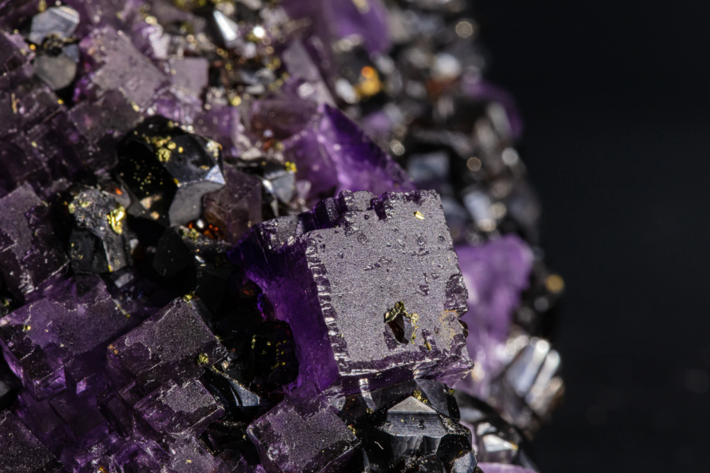 Sphalerite on Fluorite