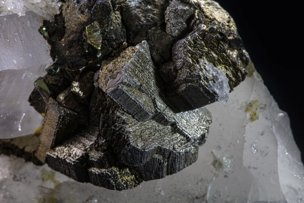 Stannite Arsenopyrite and Quartz
