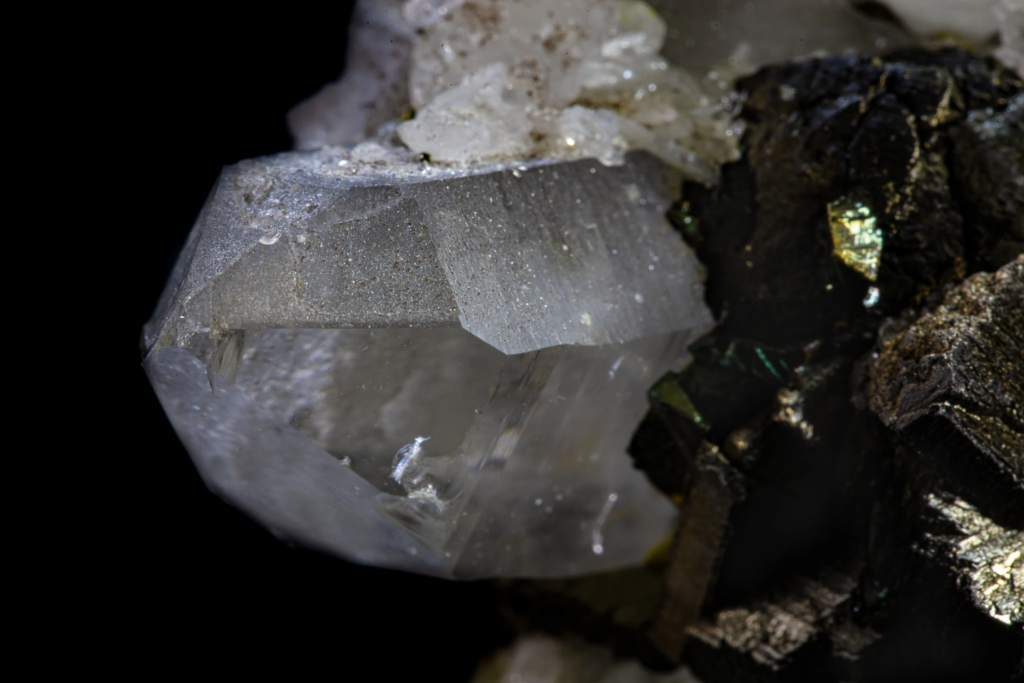 Stannite Arsenopyrite and Quartz