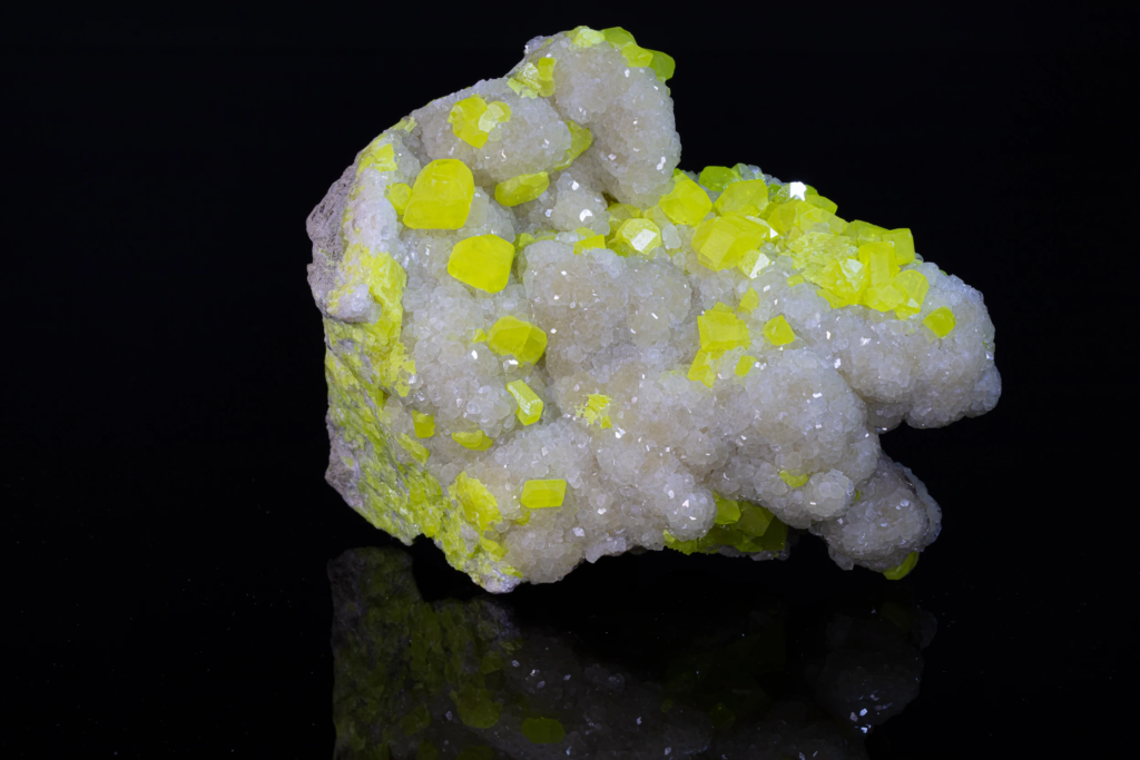 Sulfur on Aragonite
