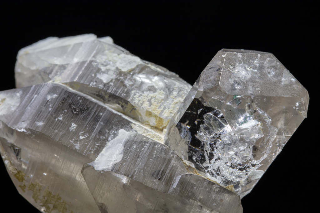 Topaz on Quarz