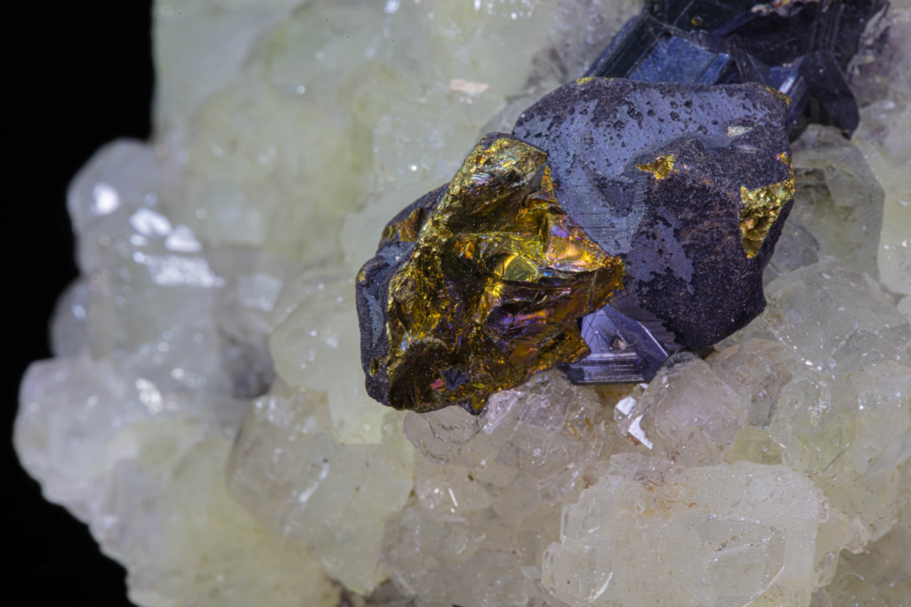 Datolite & Chalcopyrite