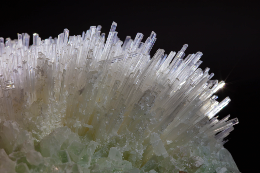 Mesolite on Apophyllite