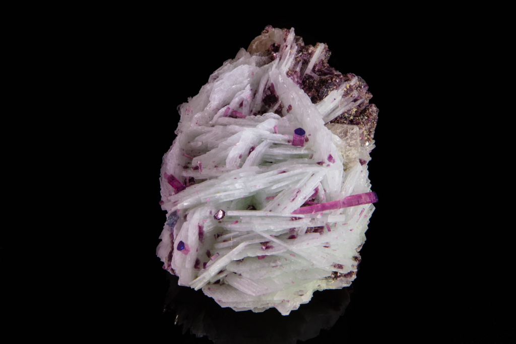 Tourmaline & Cleavelandite