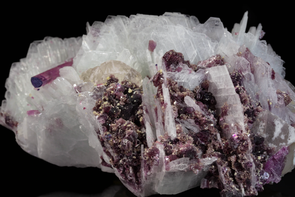 Tourmaline & Cleavelandite