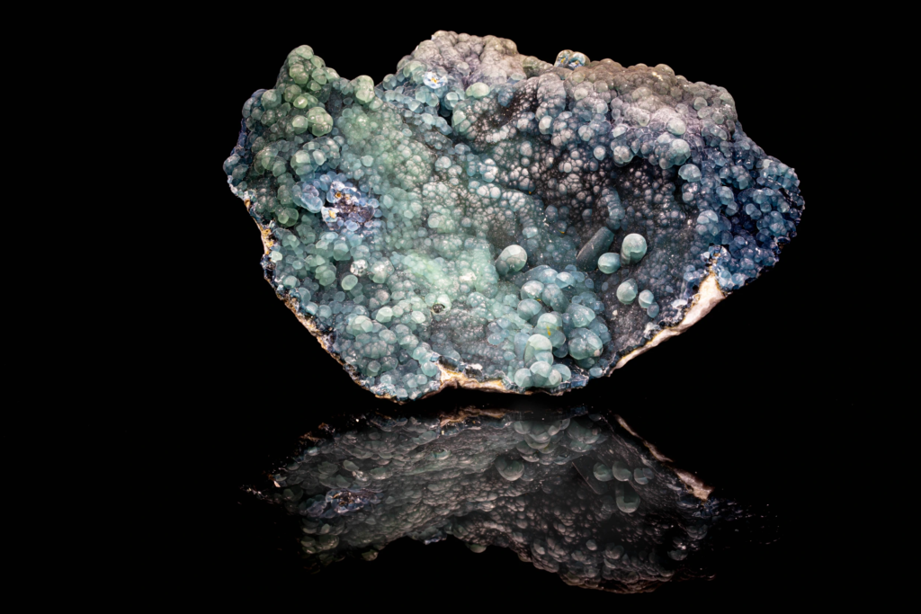 Plumbogummite