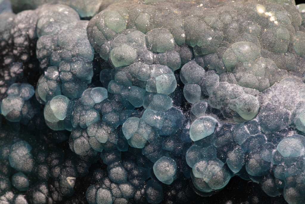Plumbogummite