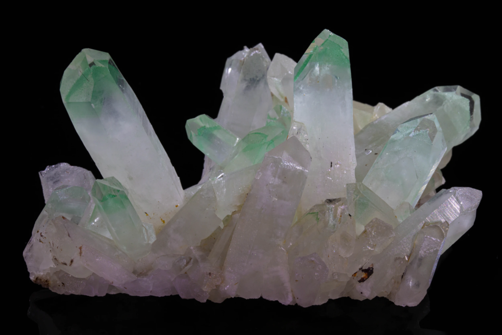 Quartz with Fuchsite Phantoms