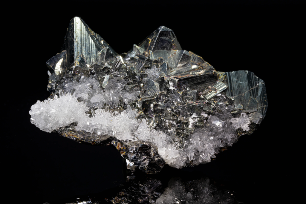 Tetrahedrite with Chalcopyrite