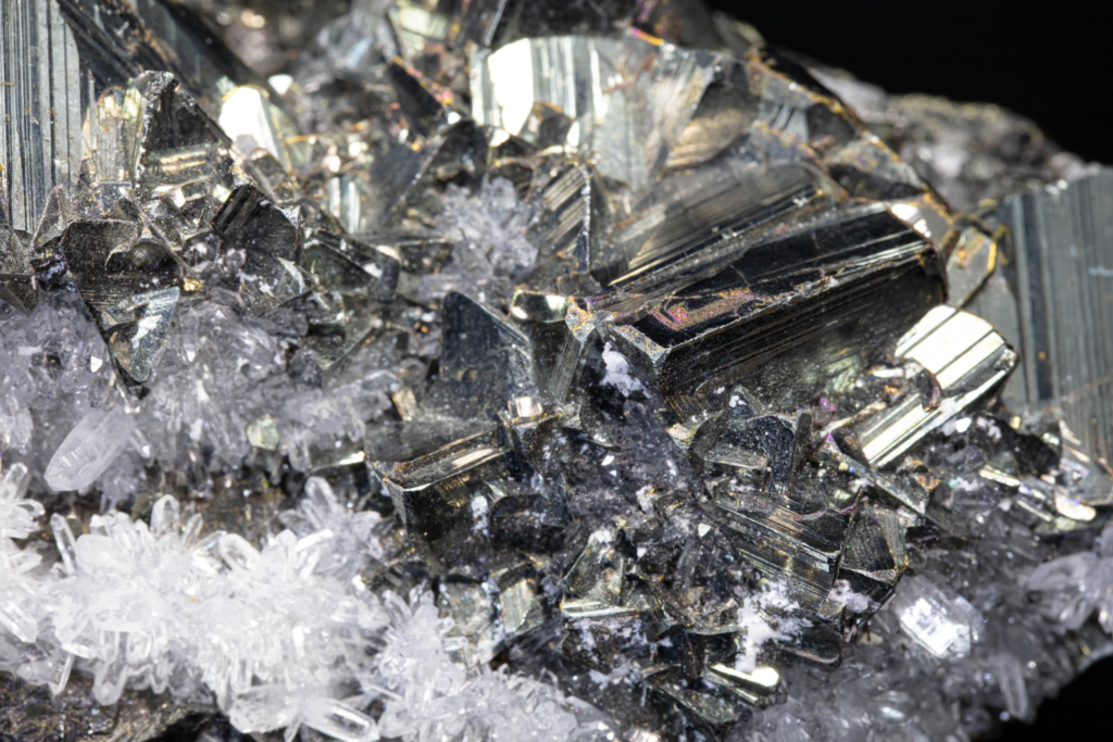 Tetrahedrite with Chalcopyrite